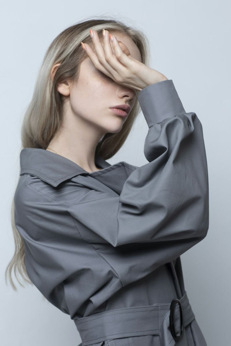 Fashion model in an oversized gray shirt